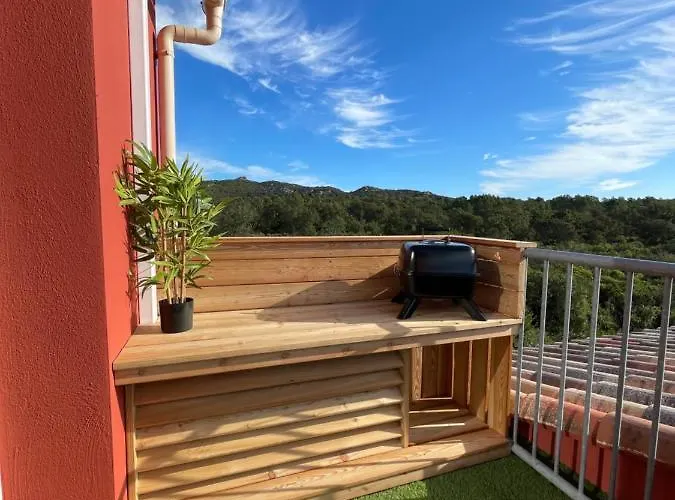 T2 Avec Balcon Chez Jeff Lucchini Апартаменты Леччи